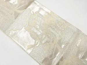 雲取りに古典柄・御所車模様織り出し　袋帯